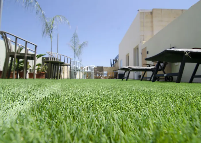 Senglea Suites